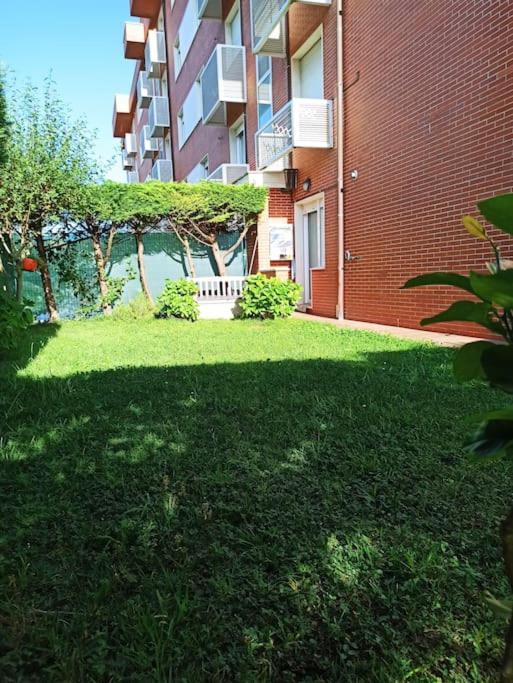 Bajo Con Jardin Privado Apartment Santander Bagian luar foto